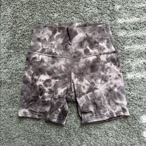 Lululemon align shorts 6”